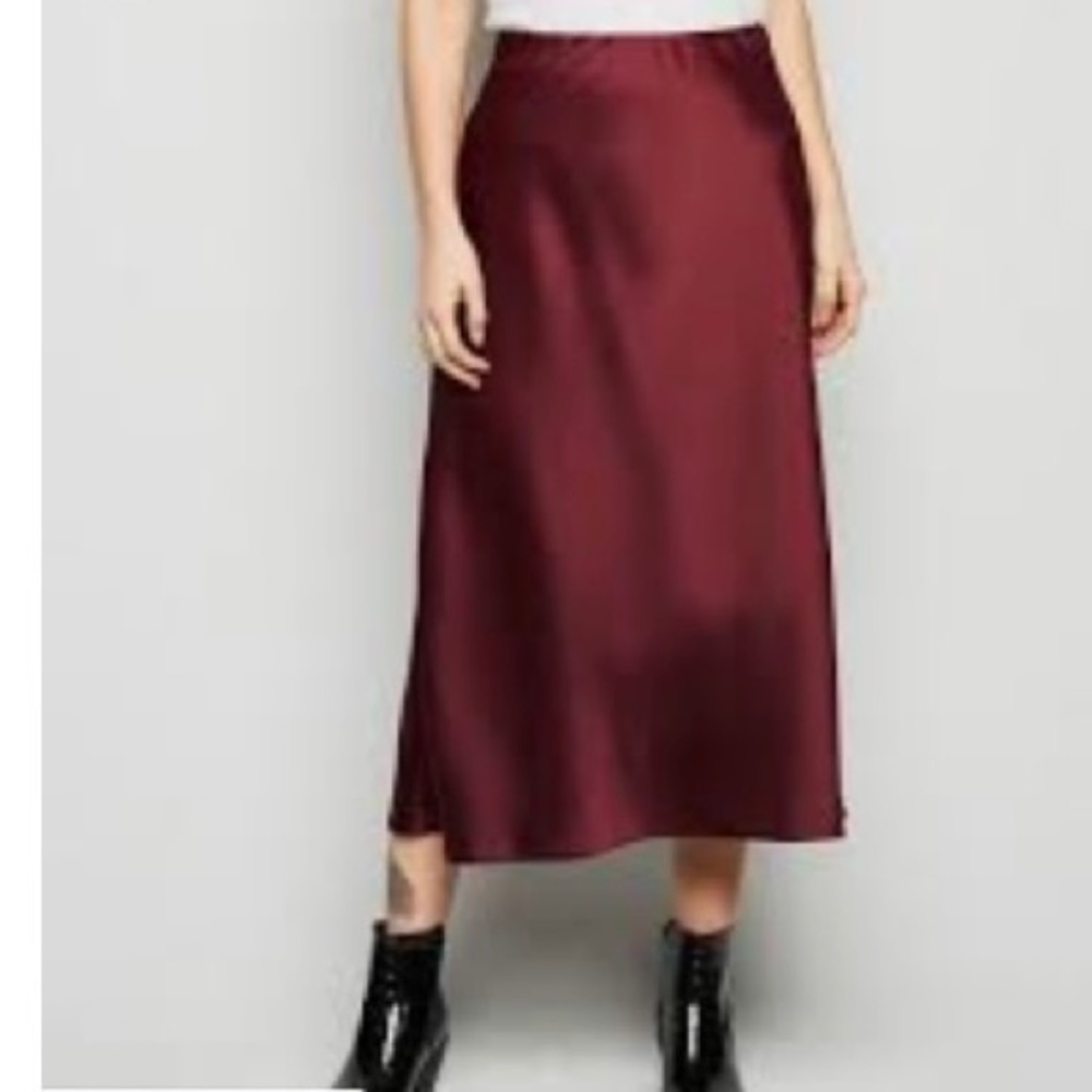 Johnny Was Silky Maroon Maxi Skirt sz S